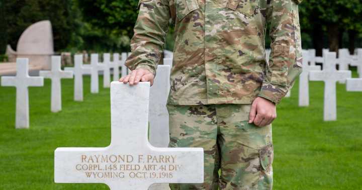 Fort Carson soldiers honors family history amid the 81st anniversary of D