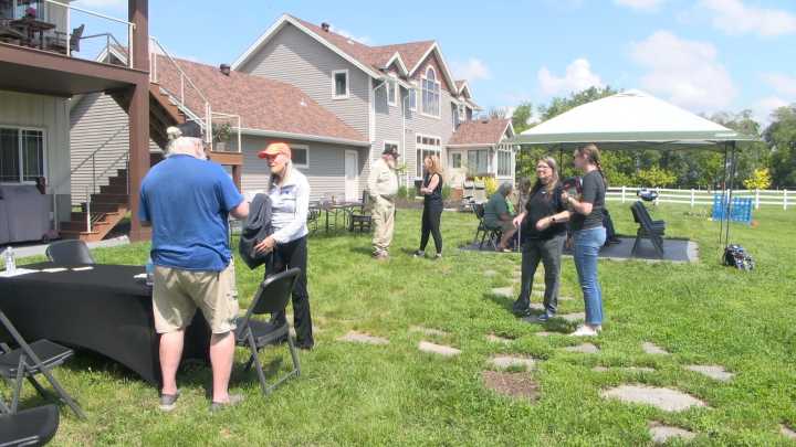 Veterans find healing through farm program in Glyndon