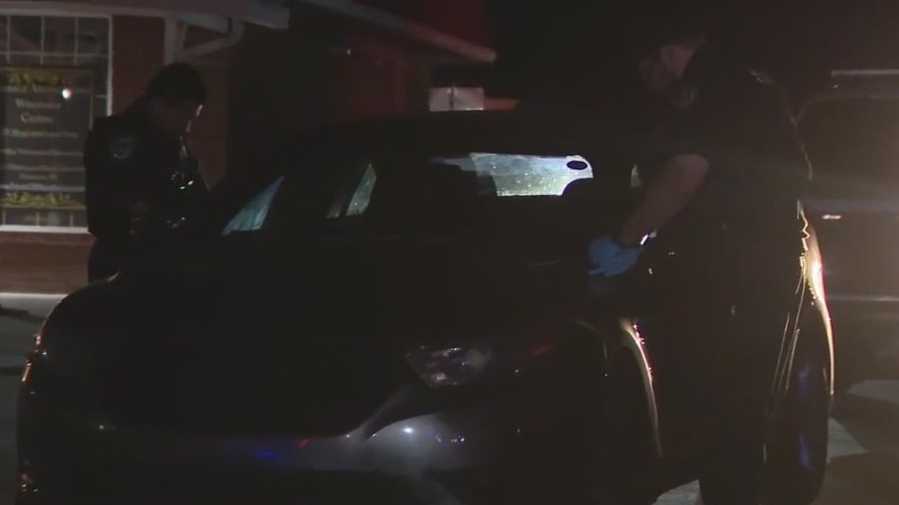 Deltona teen shot in parking lot Thursday evening