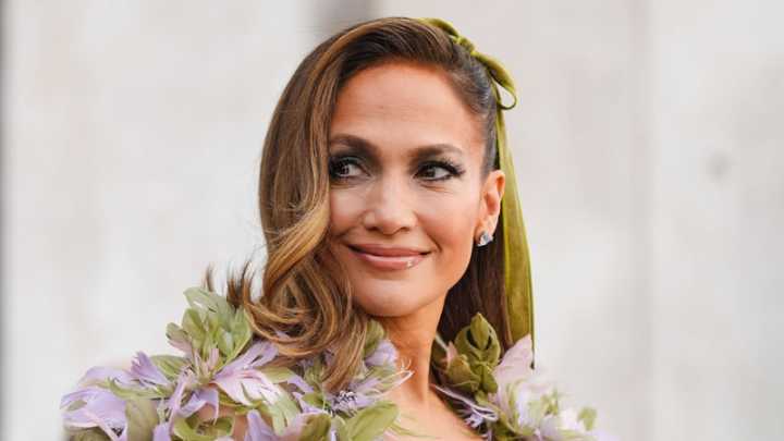 Jennifer Lopez drops cryptic note as she reflects on May