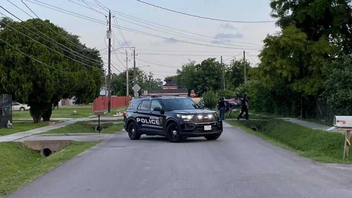 HPD: 11-year-old boy shot in north Houston