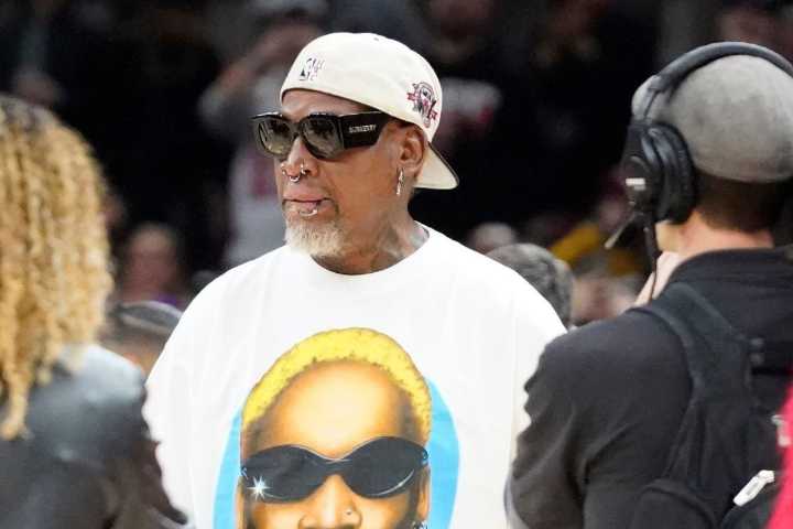 Dennis Rodman at Loss of Words as 23YO NBA Star Pays Tribute to Bulls Legend’s Failed Career Bulls legend Dennis Rodman approves 23-year-old NBA star's tribute to a forgotten, failed career move outsi