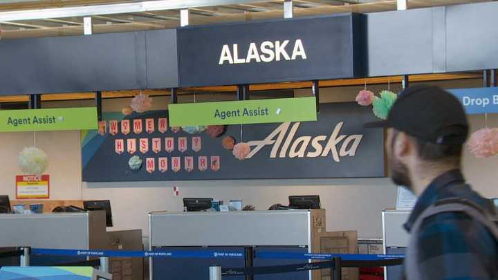 Tariffs force Alaska Airlines to adjust summer schedule, re