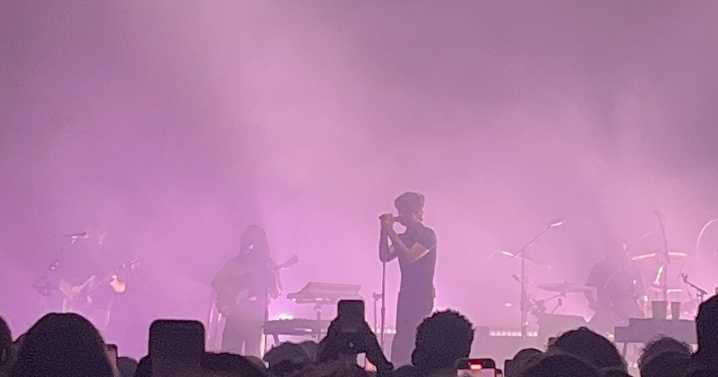 Review: I went to see Stranger Things actor play his TikTok megahit ... now I understand what the fuss was all about