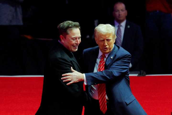 Elon Musk still hasn't paid up on $100 million campaign promise to Trump: report