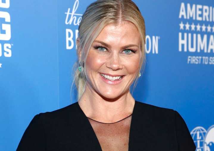 Hallmark transports Alison Sweeney and Ashley Williams to Barcelona in new film