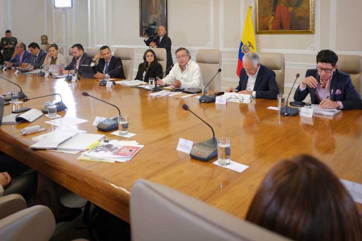 El Gobierno colombiano rechaza de manera "contundente" el atentado contra Uribe Turbay
