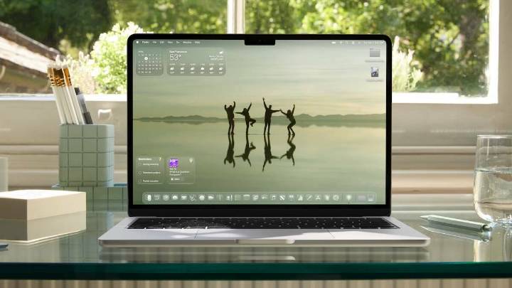 Apple pours 'Liquid Glass' interface everywhere • The Register
