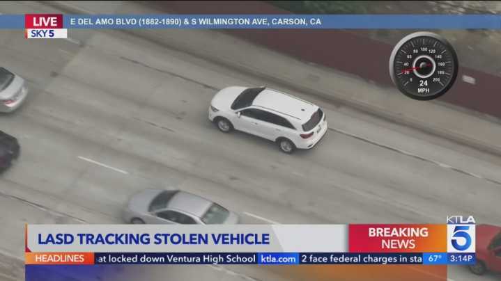 Authorities pursue suspected car thief in Los Angeles County
