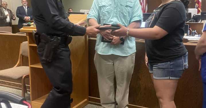 'Thankfully It Was Just Me:' Heroes in Monache incident honored