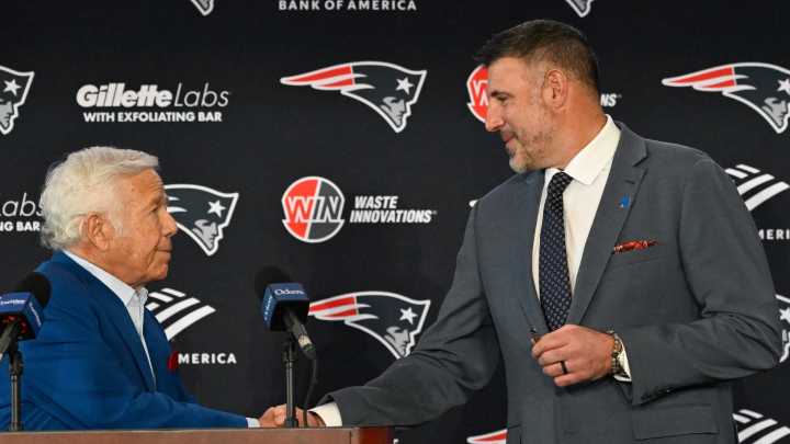 Patriots, Mike Vrabel Possibly Changing Ways With Notable Reported Hire