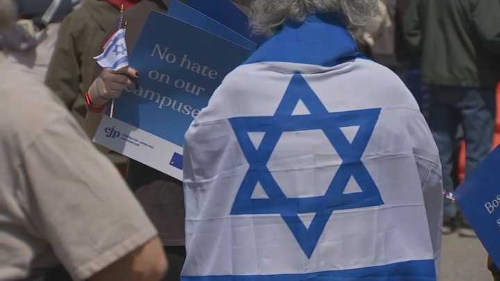 Jewish community reacts to recent attacks