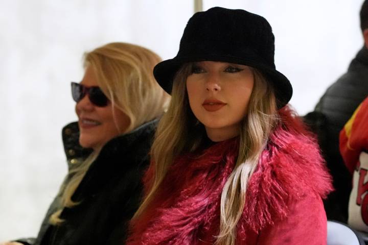 Taylor Swift obtiene orden de restricción contra un acosador que afirma que es la madre de su hijo