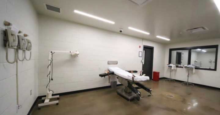 Braun says Indiana is out of execution drugs, signals willingness to debate capital punishment