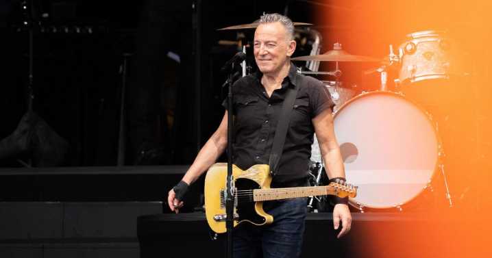 Bruce Springsteen joined by Paul McCartney at Liverpool concert
