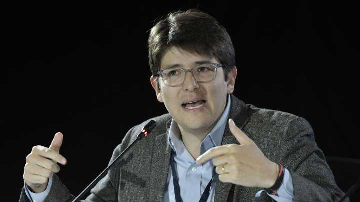 Precandidato presidencial colombiano Miguel Uribe Turbay sufre atentado en Bogotá