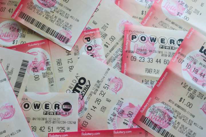$1M Powerball lottery tickets sold in Maryland and New York