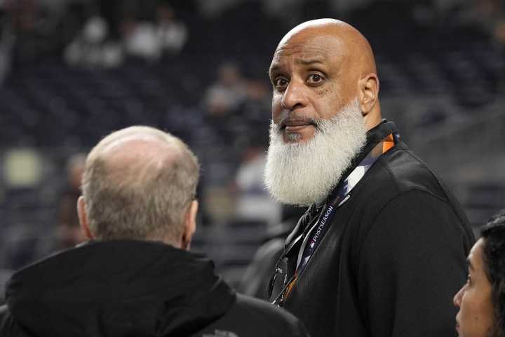 Union head Tony Clark, MLBPA hire separate lawyers in face of federal probe