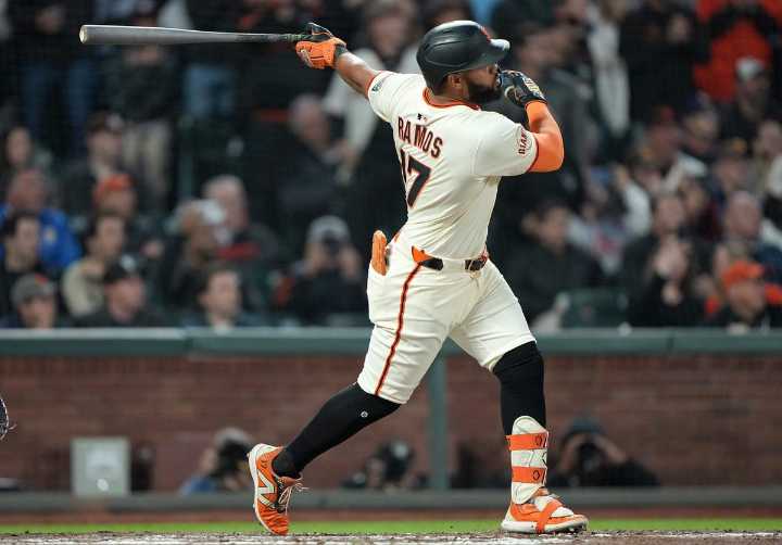 Several Giants seize late-night opportunities in stirring comeback win over Padres