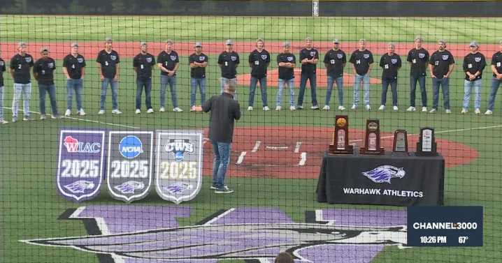 Whitewater baseball celebrates program's third national championship