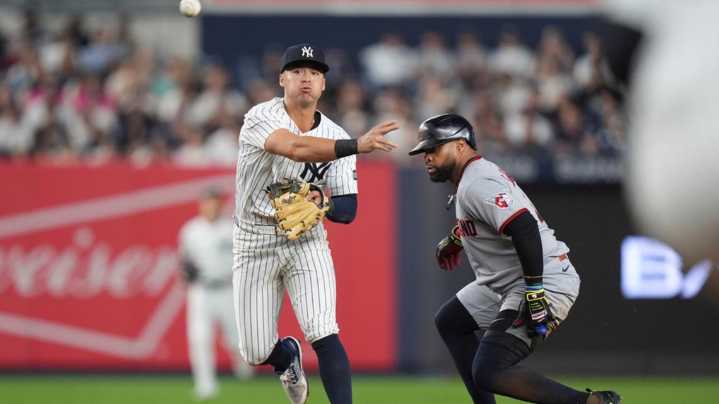 José Ramírez extends on-base streak in Cleveland Guardians' 4
