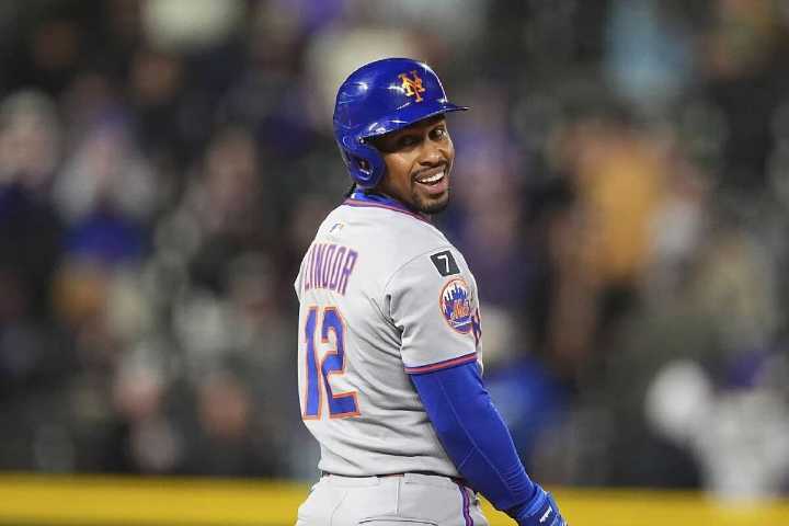 Francisco Lindor hace un regreso heroico con un dedo roto para salvar a los Mets cuando nadie lo esperaba