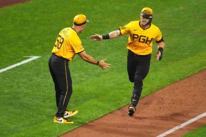 Adam Frazier has 3 hits, scores winning run as Pirates top Phillies 5