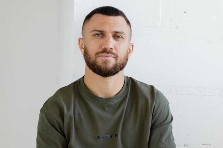 “Robbed, So Many Injuries”: Vasily Lomachenko Retirement Has Fans Consoling Each Other After years of injuries and near-misses, Vasyl Lomachenko calls it quits on his illustrious boxing career. But no