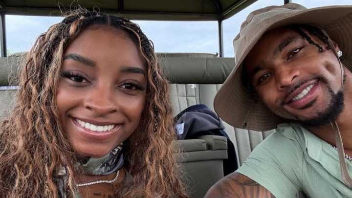 Simone Biles Can’t Keep Calm Over Jonathan Owens’ Achievement at the Met Simone Biles could not stop gushing over her husband Jonathan Owens MET gala achievement at a recent event. Tanveen kaur Lamba 