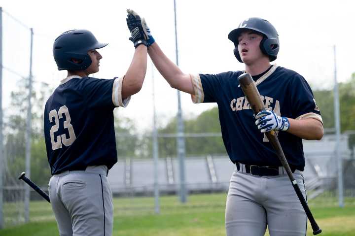 Chelsea baseball’s season ends in extra-inning quarterfinal battle