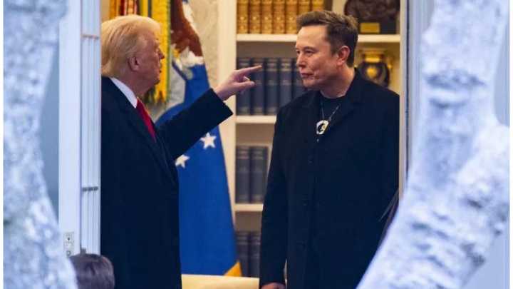 Trump Dismisses any Plans to Speak with Musk Says He Has ‘Lost His Mind’
