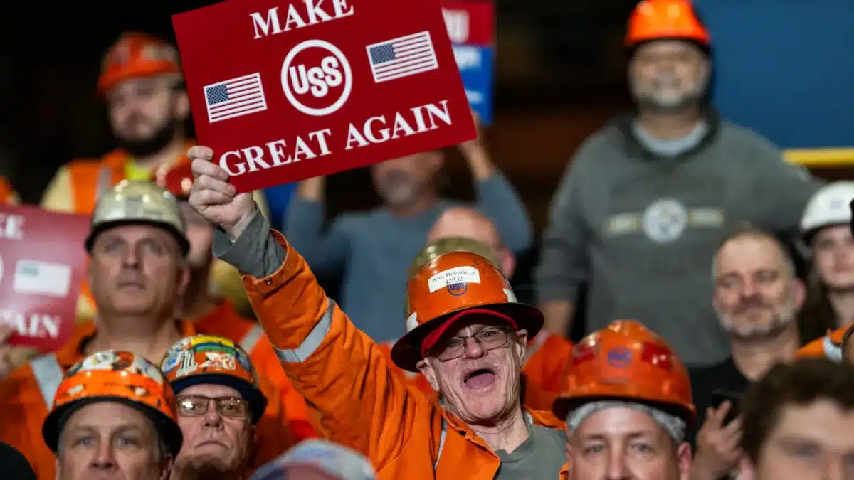 La traición de Trump a los 'rednecks' del acero que va contra su propia deriva proteccionista