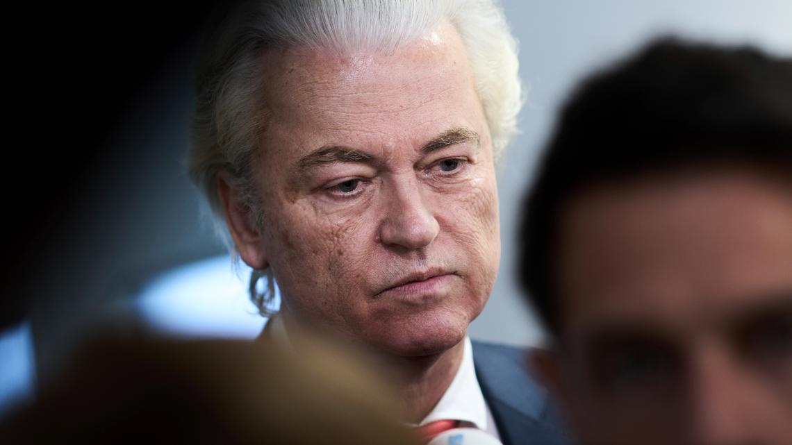 Dutch government collapses, elections unlikely before fall