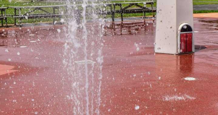 Spray parks open for the summer in Daviess County