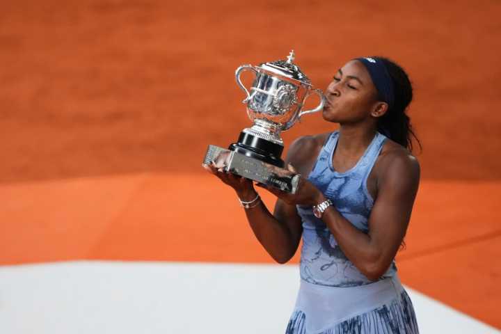 Coco Gauff handles bad memories and top-ranked Aryna Sabalenka to earn first French Open title