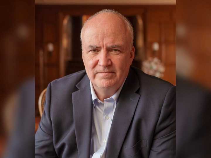 Former state lawmaker will challenge Joni Ernst in GOP primary for US Senate seat