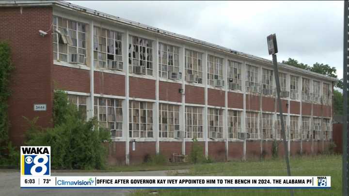 People living near old Floyd Middle School share ideas on how to use the property
