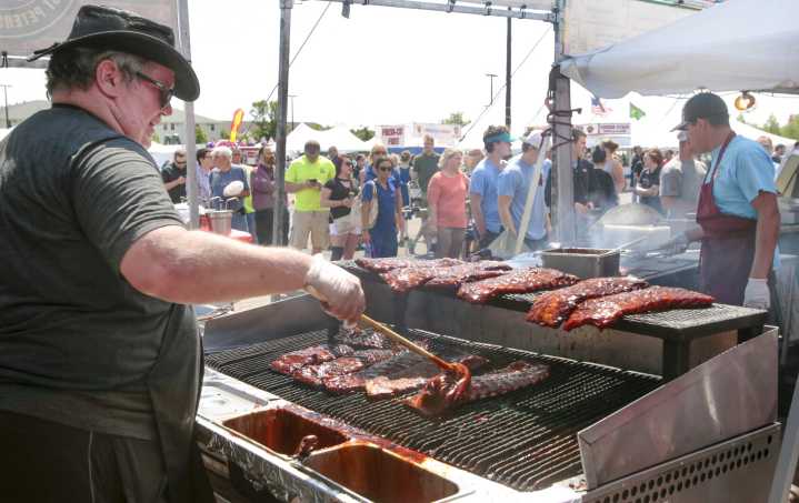Aussom Aussie earns Critic's Choice at Happy Harry's RibFest