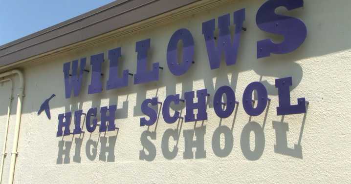 Willows High School seniors prepare for graduation with mixed emotions