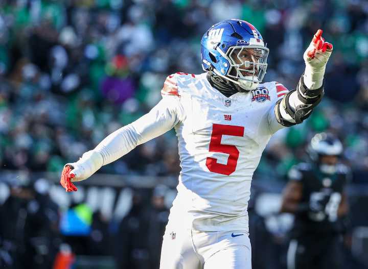 Giants practice called early after player throws punch at teammate