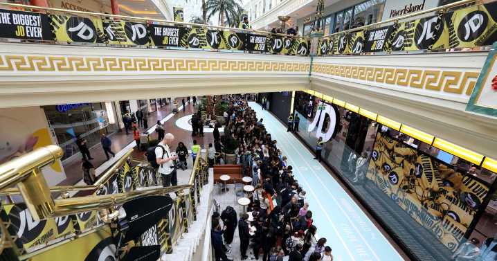 Trafford Centre statement after chaotic crowd surge at opening of world's largest JD Sports