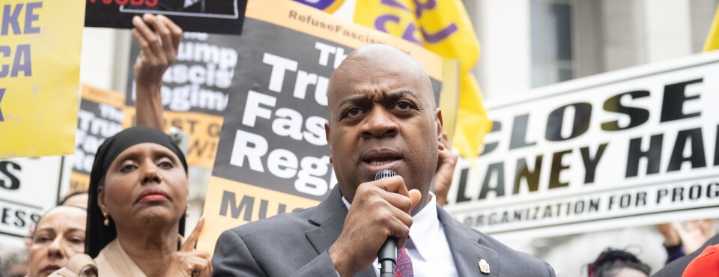 NJ Mayor Sues Trump Prosecutor Over ICE Detention Protest Arrest