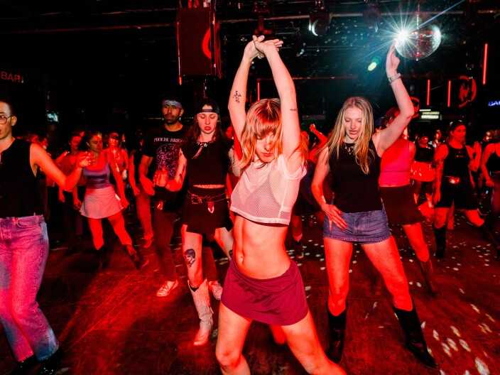 New to your queerness? Here's how to find a supportive community in your area