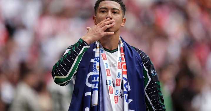 Sunderland agree fee with Borussia Dortmund for Jobe Bellingham