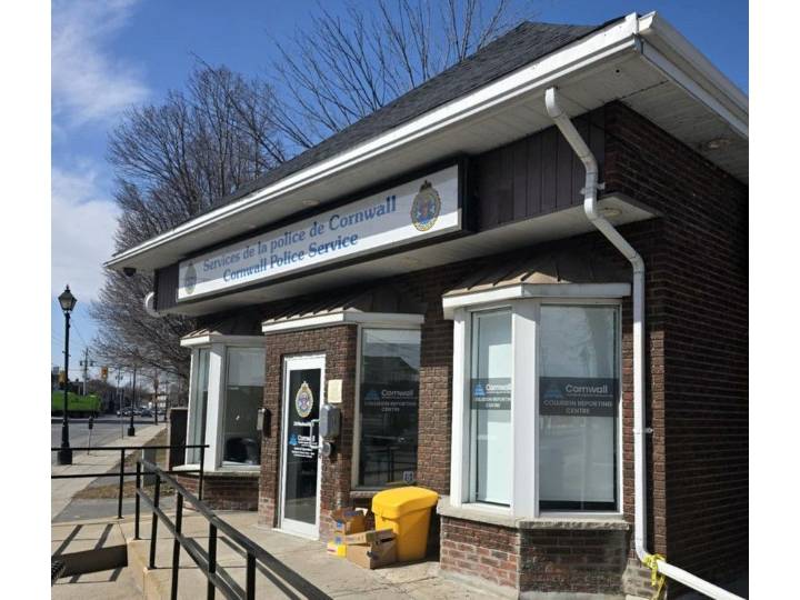 Cornwall police charge woman with assaults, mischief, B&E, breaches
