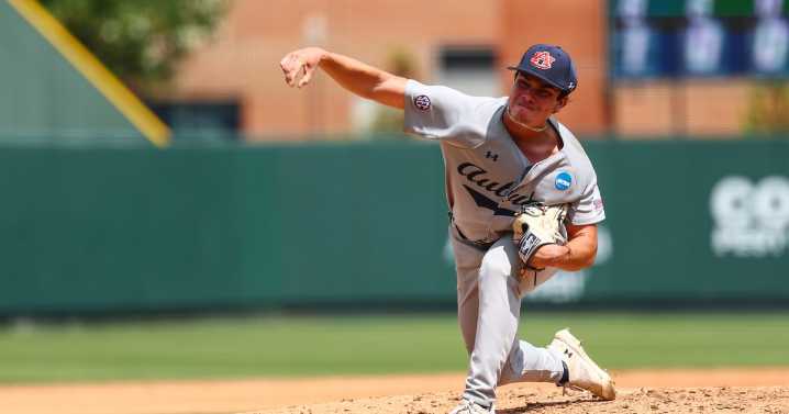 The Season’s End: No. 4 Auburn baseball falters in Game 2 of Super Regional against No. 13 Coastal Carolina
