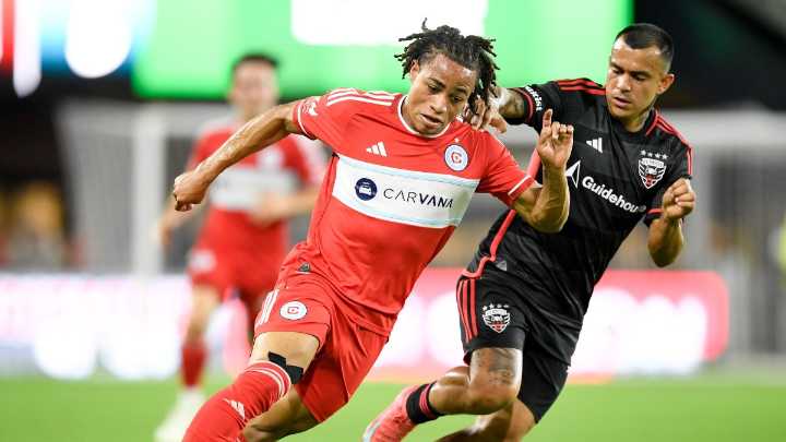 Watch: Baby runs onto field of Chicago Fire-D.C. United game – NBC4 Washington