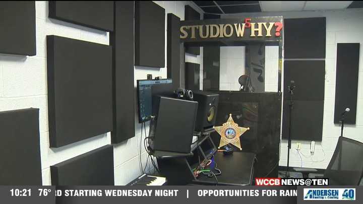 Mecklenburg County Sheriff's Office apologizes after featuring accused murder suspect in new music studio's promotional videos