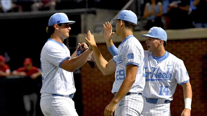 UNC vs Arizona prediction for Chapel Hill Super Regional Game 1