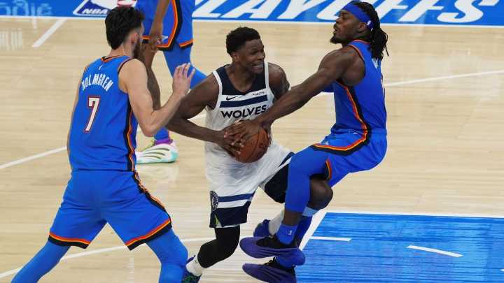 Among 2 offensive standouts, defense may decide NBA champ